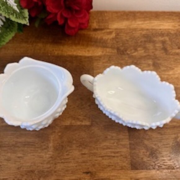 Fenton Hobnail White Milk Glass Creamer‎ and Sugar Bowl Set Vintage Pedestal - Picture 4 of 4